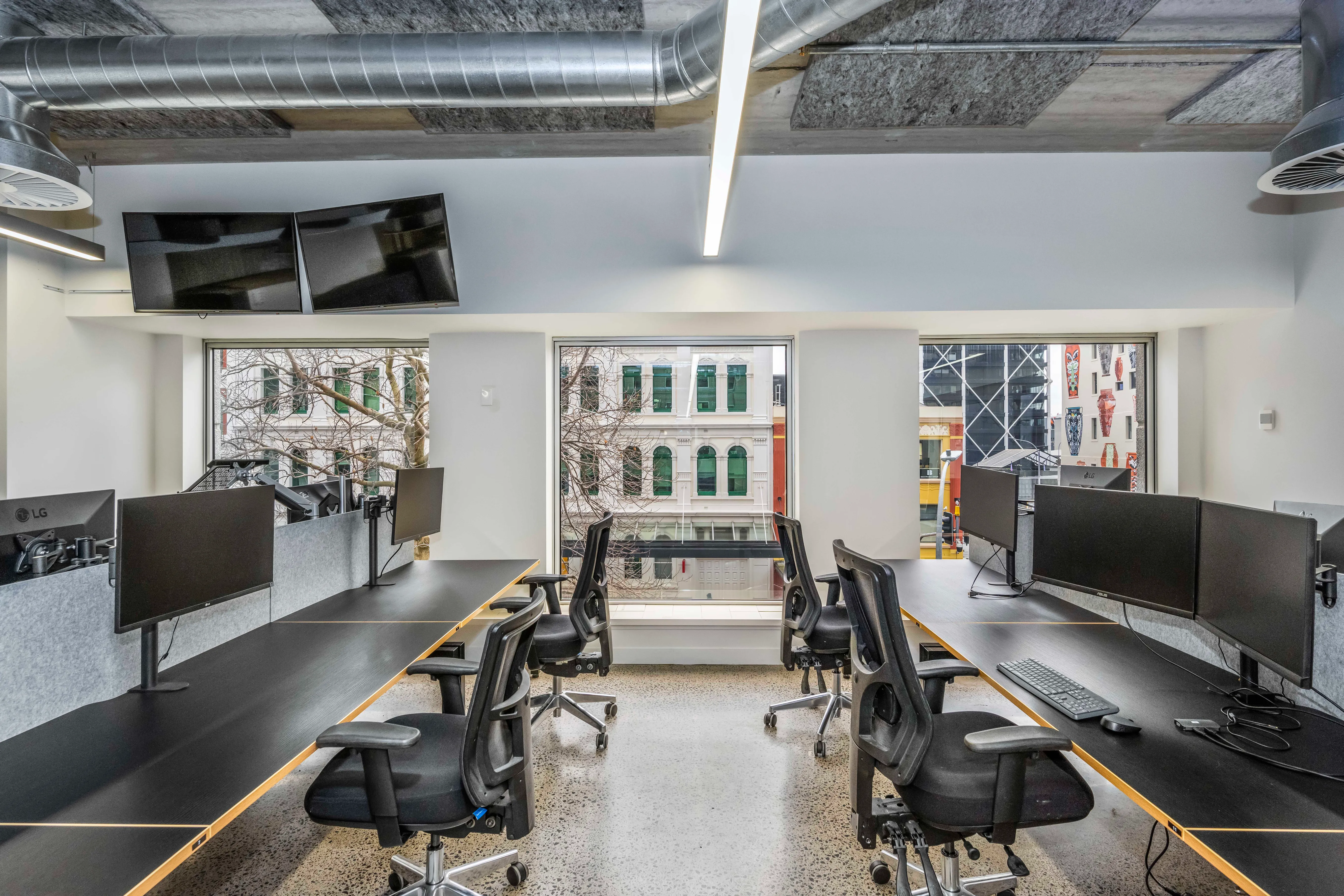 Dedicated Desk at FootPrint